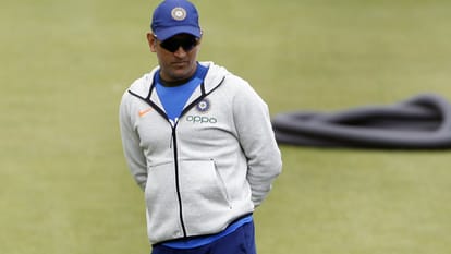 Rohit Sharma Retirement News Indian Captains Who Retired Suddenly From Test Cricket Virat Dhoni Rohit
