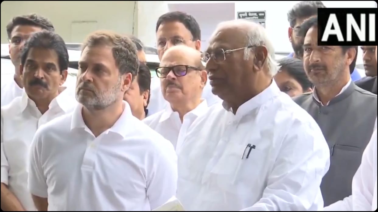 Operation Sindoor: Congress leader Rahul gandhi and mallikarjun kharge Press Conference after Army strike