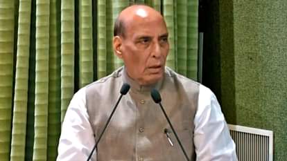 रक्षा मंत्री राजनाथ सिंह