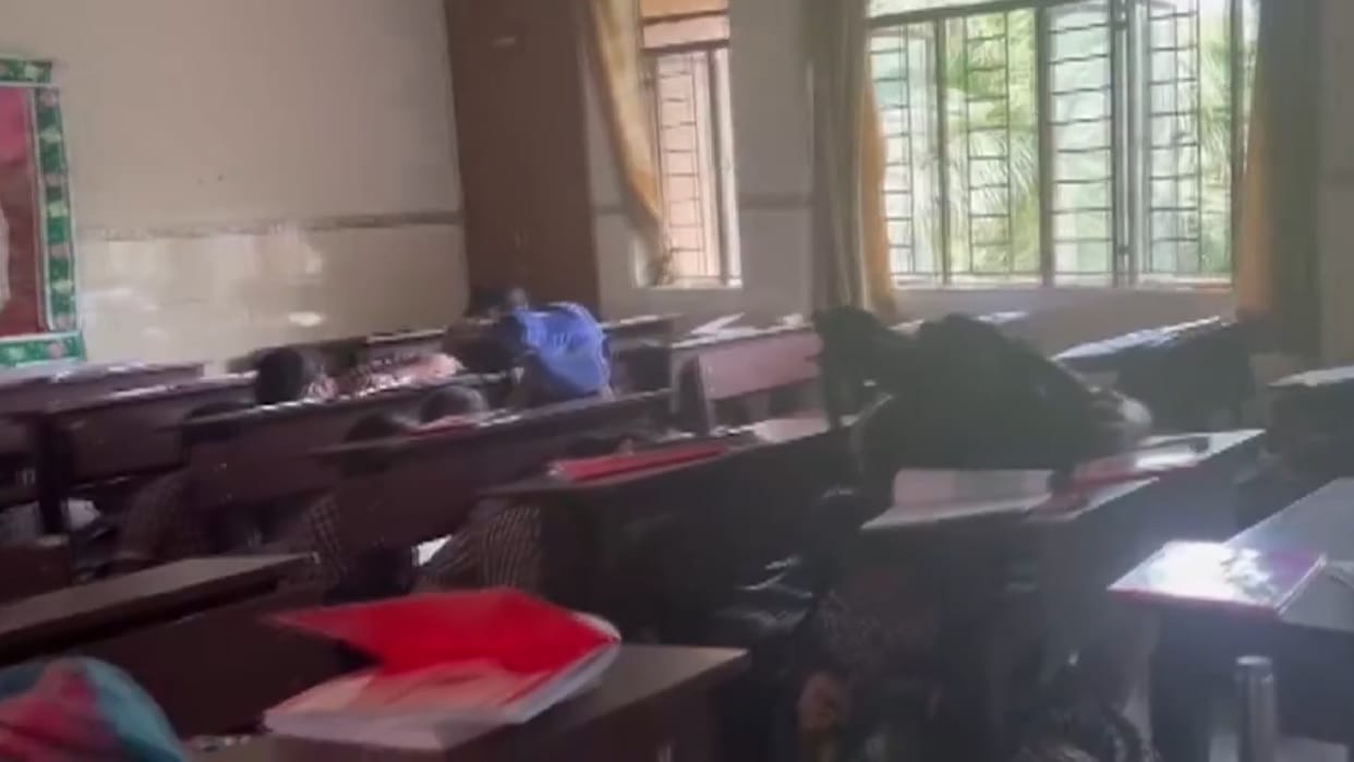 Mock Drill drill conducted in Delhi schools hospitals on alert