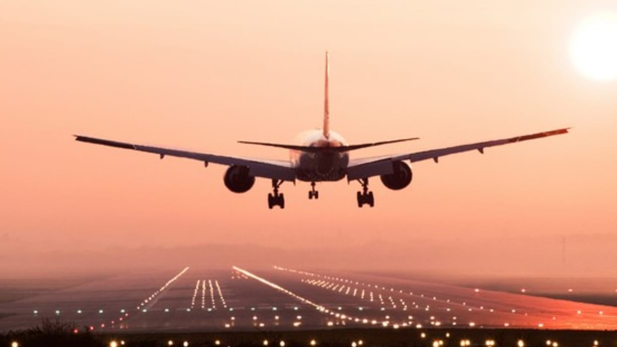 many airlines like SpiceJet Indigo and Air India issued flight advisories After Operation Sindoor