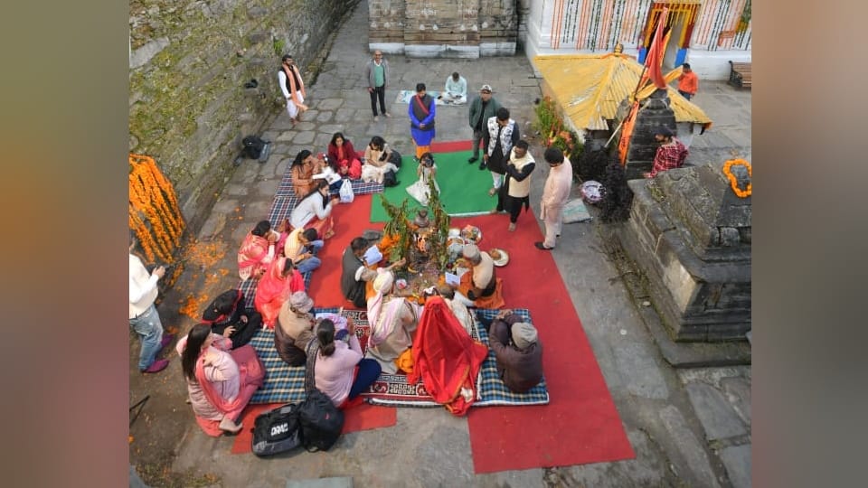 Uttarakhand  Triyuginarayan Temple emerging as wedding destination 100 weddings are taking place every month