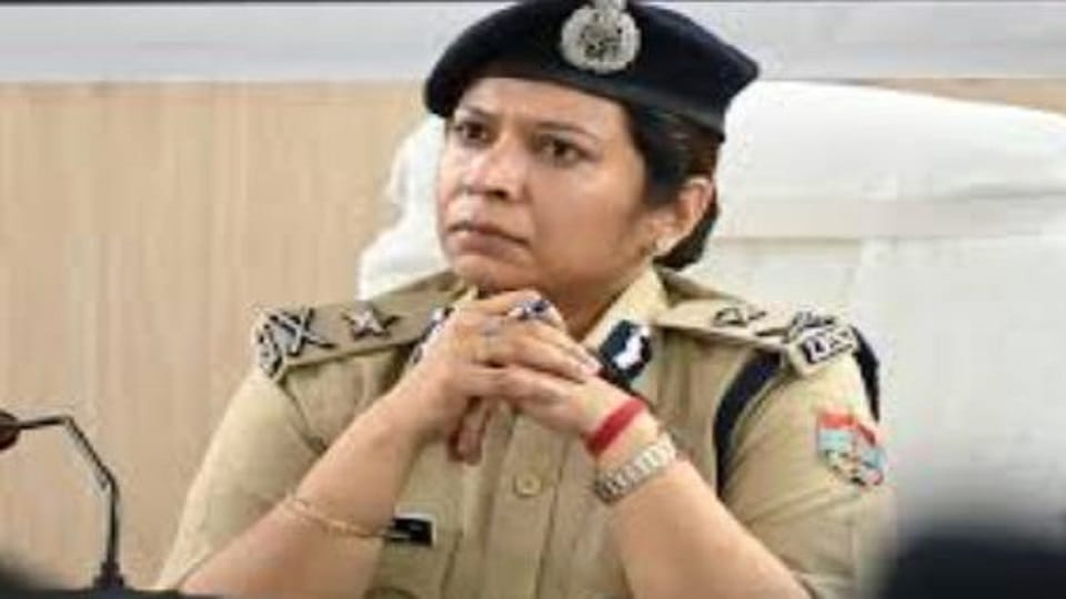 the police stations of Kumaon bordering Nepal and China have been put on high alert