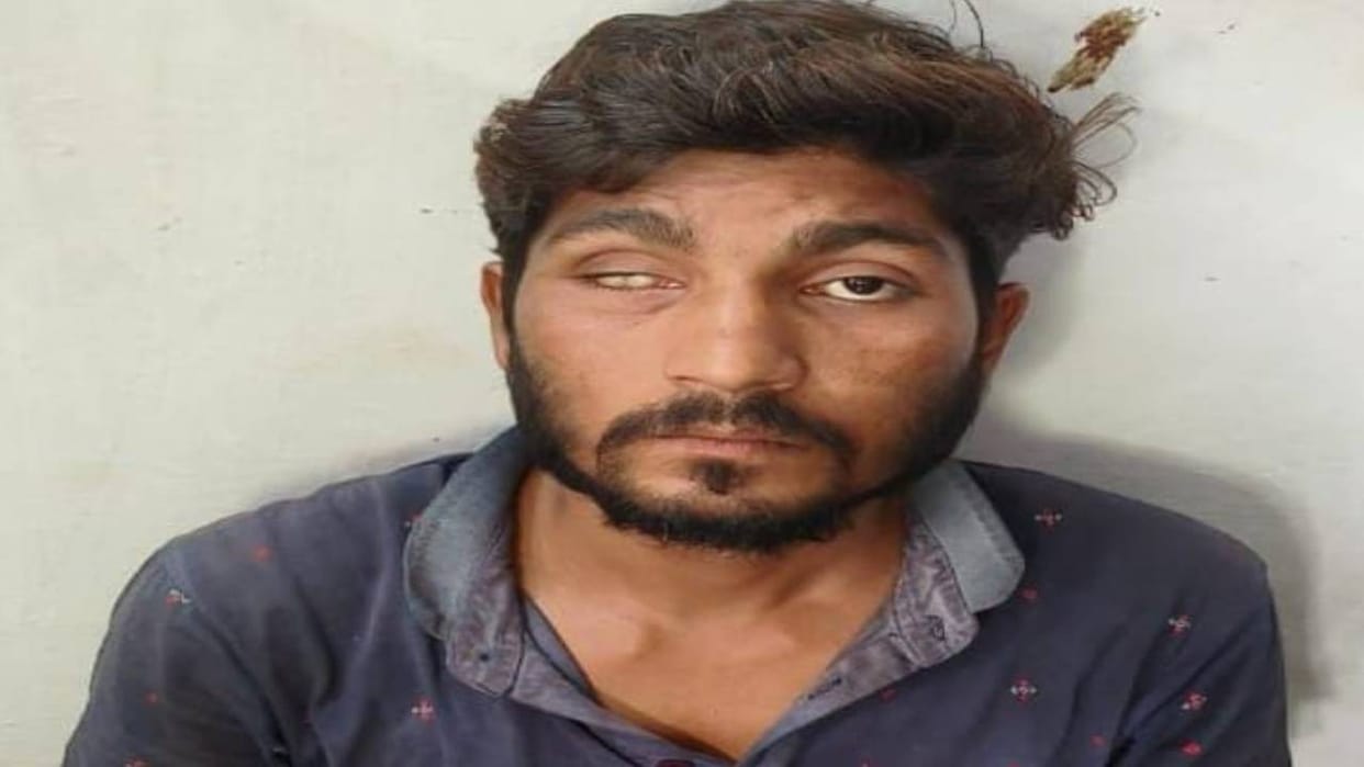 16 thousand rupees stolen by stealing mobile