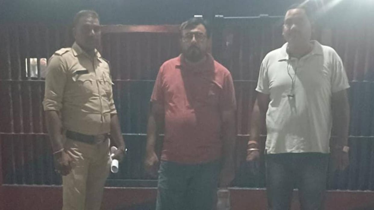 husband accused of beating his wife because of affair with another girl arrested