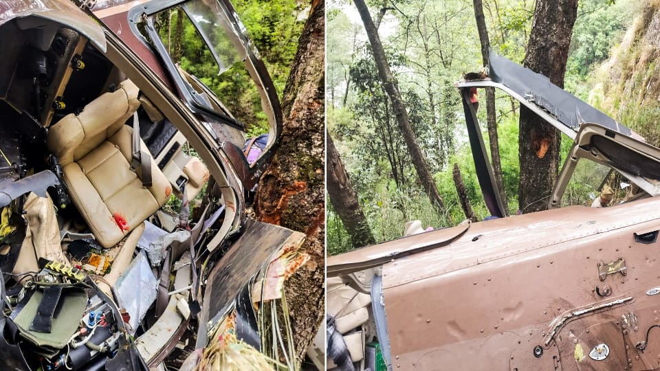 Helicopter crash Uttarkashi Broke into two pieces Bodies were taken out by cutting helicopter, pictures