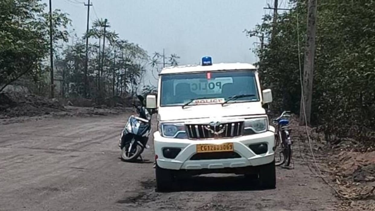 Police started investigating dead body found in railway siding pond in Korba