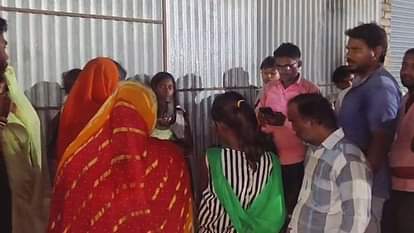 घटनास्थल पर मौजूद