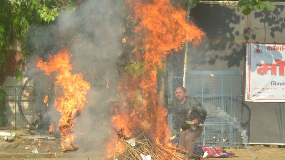 UP Mock Drill Air Raid Siren Triggers Blackout Lights Switched Off People Lay Down in Fear