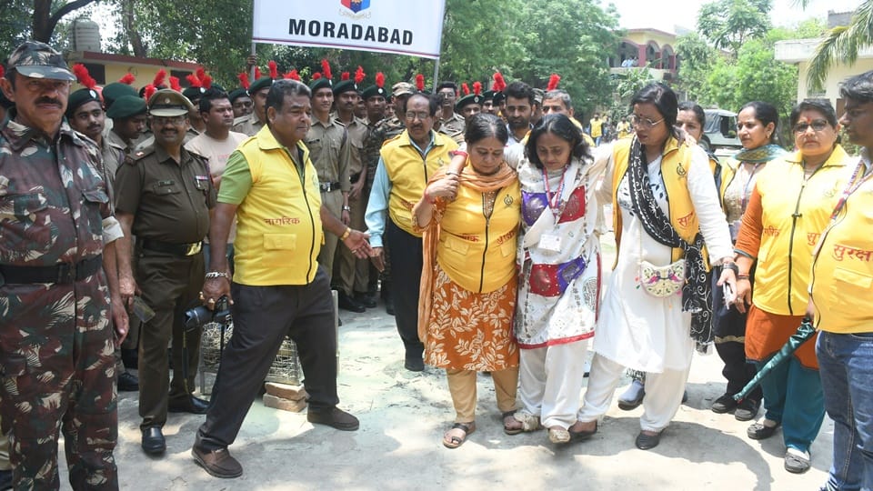 Tourists from Moradabad stranded in Leh-Ladakh due to closure of air service