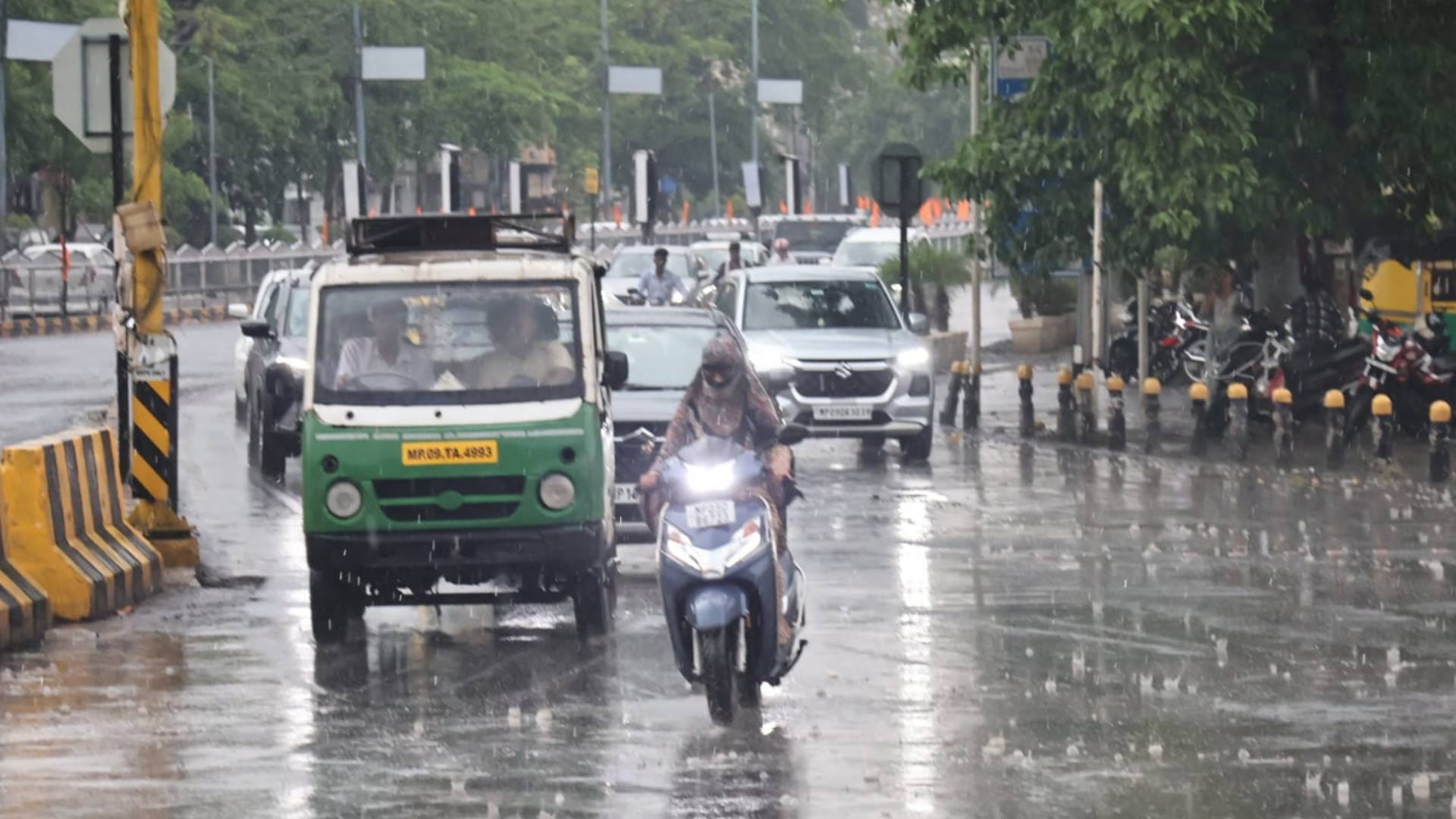 बारिश का नजारा