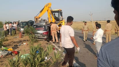 Jalaun accident car was moving at a speed of 140 kmph air bags burst fierce collision Ankit told whole story
