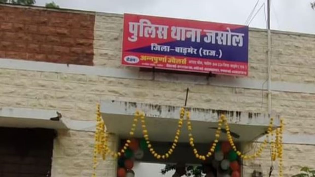 Balotra News: Burglars Steal Gold Ornaments from Devi Temple, Caught on CCTV