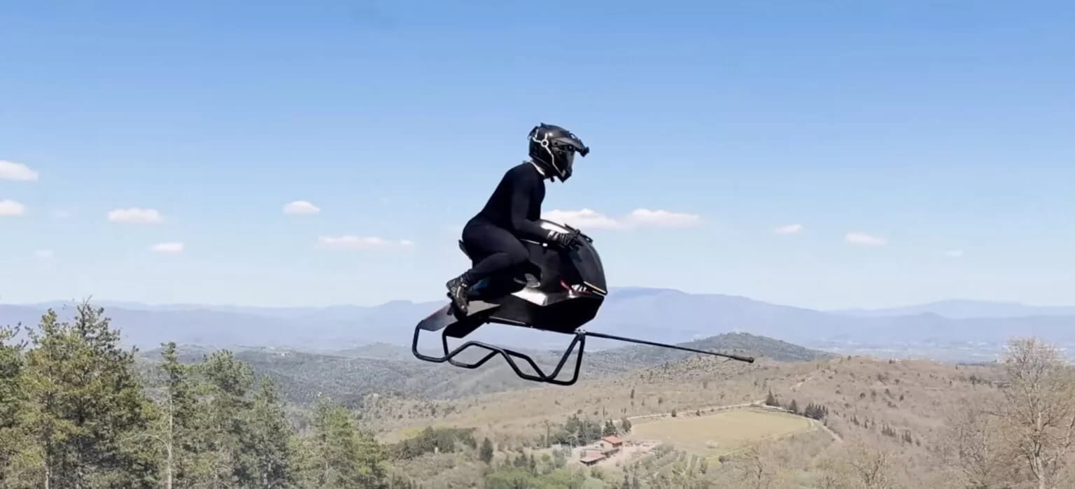 Volonaut Airbike flying personal transport concept solution for traffic jams