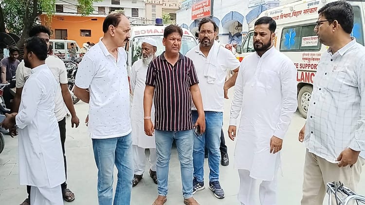 Bihar Road Accident: दर्दनाक सड़क हादसा, ट्रक की टक्कर से डीजे पिकअप चालक की मौत, दो लोग गंभीर घायल