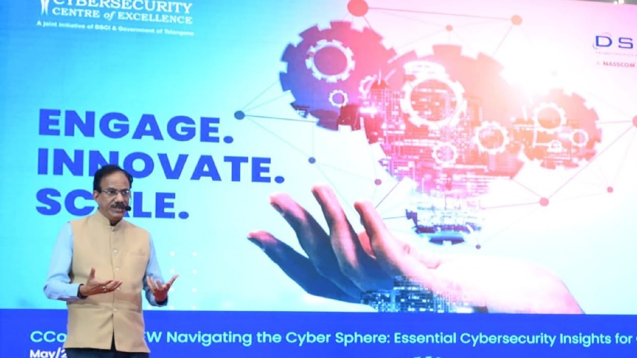 One day workshop on cyber security concluded, senior administrative officials participated in Raipur