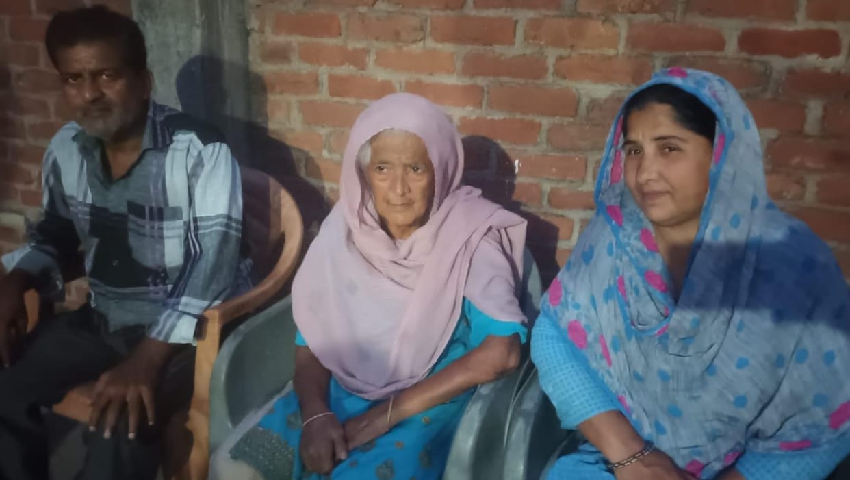 Operation sindoor Sophia Qureshi is connected to Bundelkhand cousin said destroy Pakistan