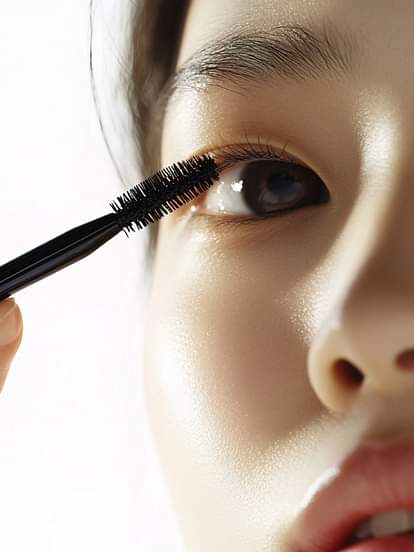 mascara