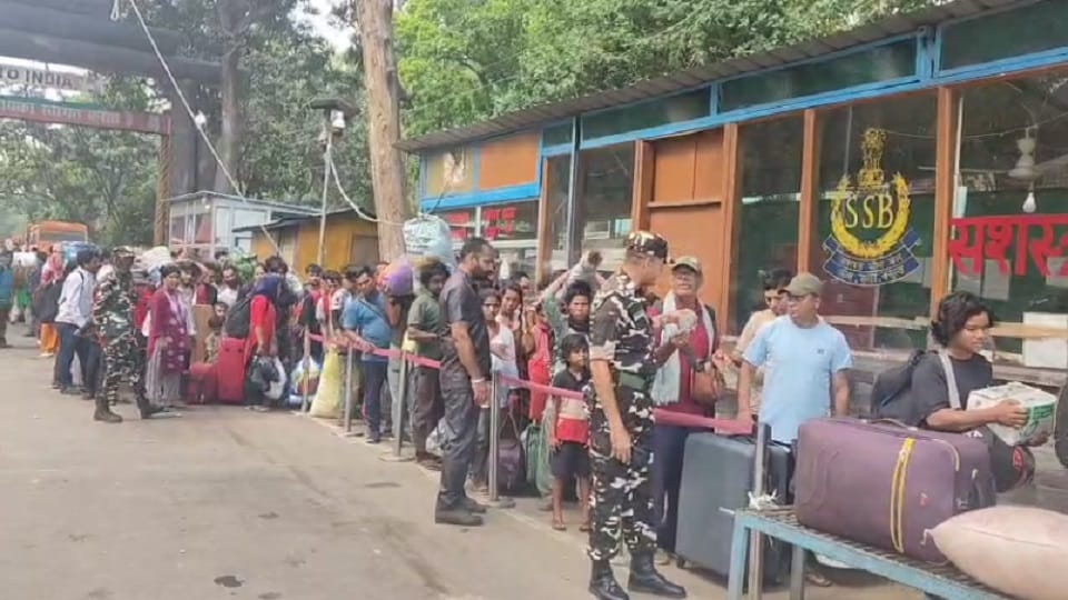 After LoC now Nepal border is on alert additional forces sent