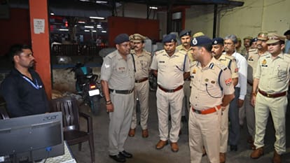 Varanasi High Alert for attack Drones monitored police on road ACP said officers should stay in field
