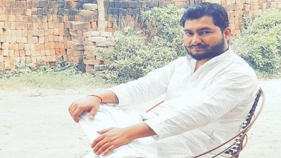 Village head dies due to collision between tractor and car