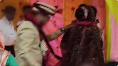 woman arrived with the police to stop her husband wedding bride and groom absconded in bareilly