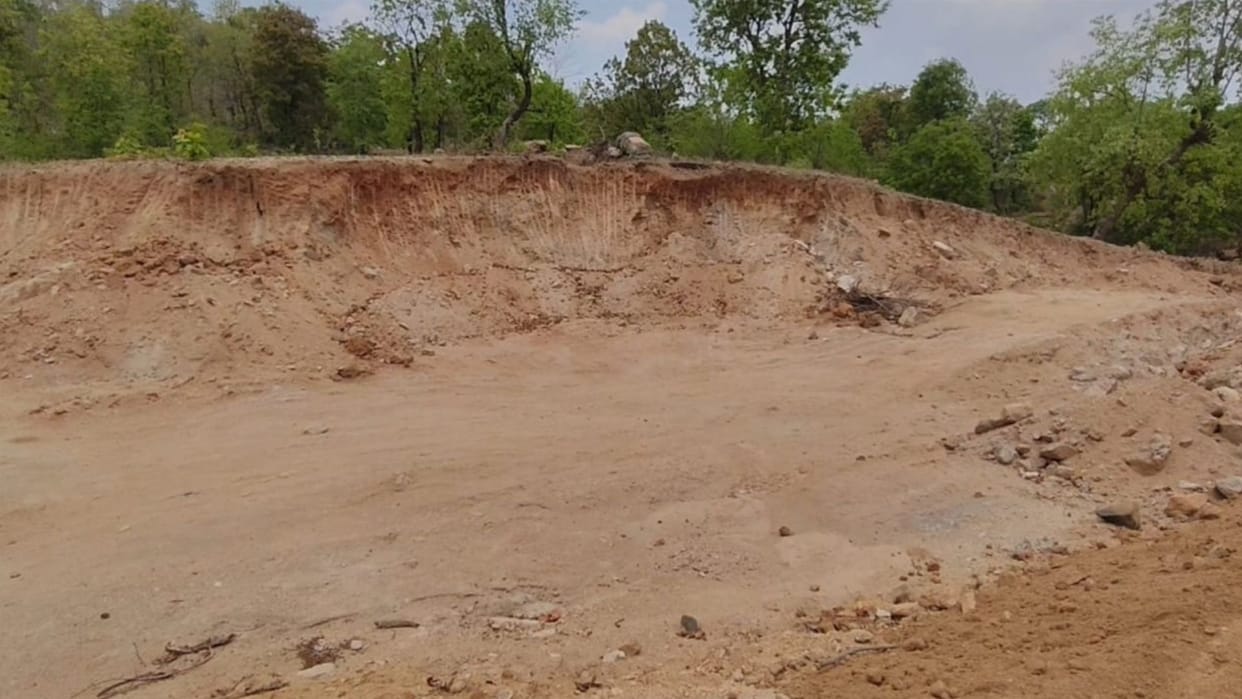 Illegal excavation is being done in the forests of Gaurela-Pendra-Marwahi