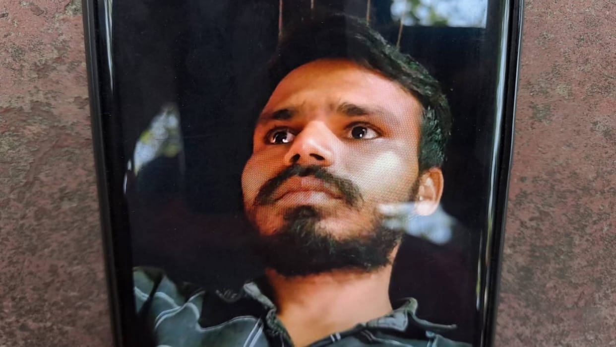 Bihar News body of young man returning home after closing his shop was found in river