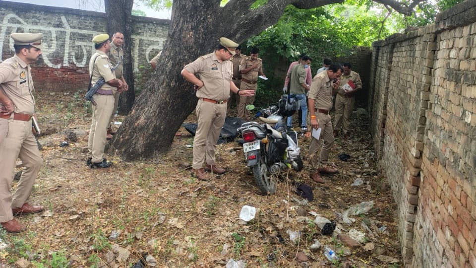 Firozabad Murder By Black Magic Two Found Dead Under Tree with Voodoo Doll Police Investigates Tantrik Angle