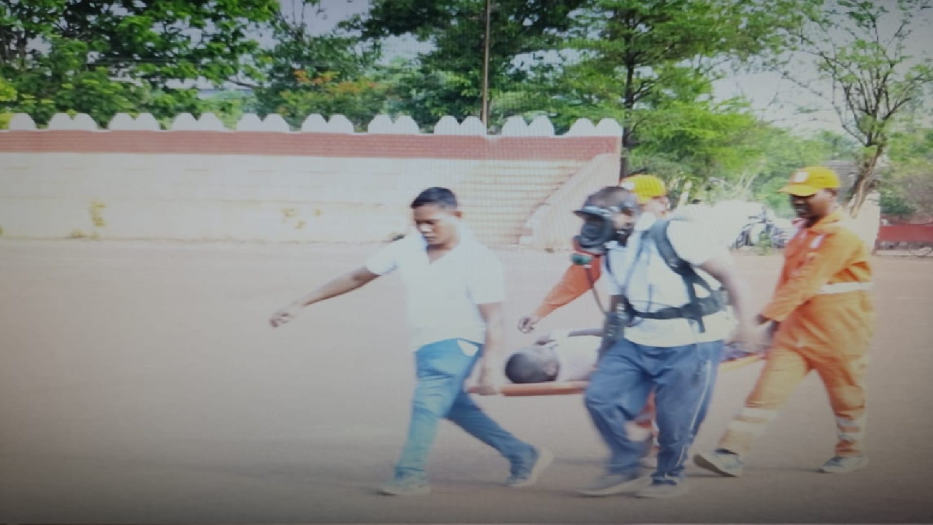 SSP took the salute and inspected the general parade, SDRF's civil action team gave training in Raipur
