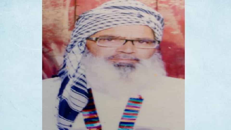 Rampur: The body of the Imam who was going to give Azaan was found hanging from a tree, suspicion of murder
