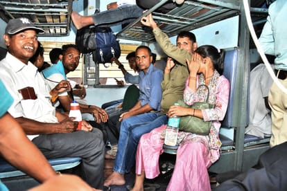 Condition of trains returning from Jammu: Coaches are jam packed, people even in bathrooms; passengers are com