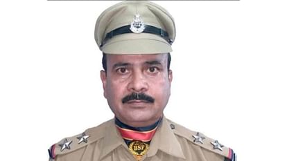 सीमा पर फायरिंग जारी: क्रॉस बॉर्डर फायरिंग में BSF के SI मोहम्मद इम्तियाज बलिदान, सेना ने शहादत को किया सलाम Jammu BSF trooper killed seven injured in Pakistani shelling