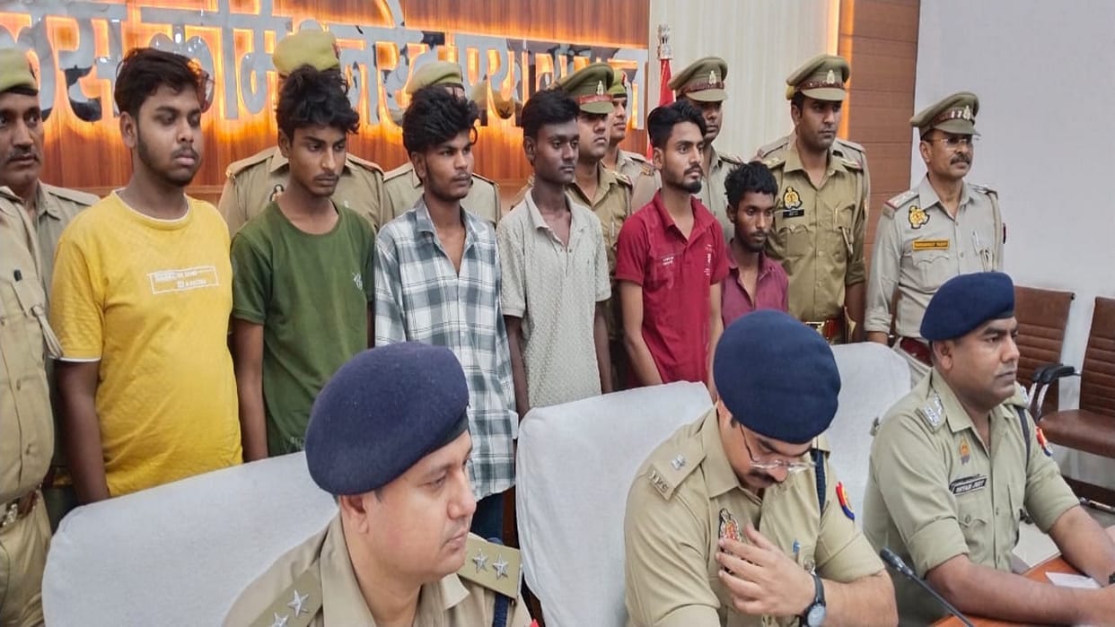 Prayagraj Police: Gang involved in snatching stolen bikes busted, six arrested with eight two-wheelers