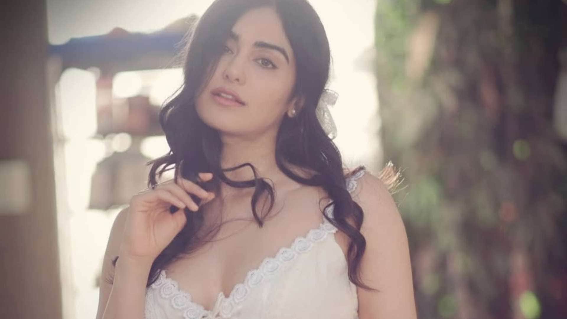 Bollywood Actress Adah Sharma know Kathak dance jazz dance salsa dance silambam