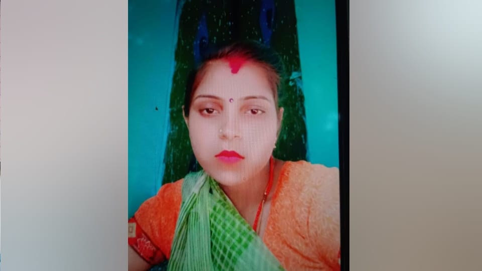 Man killed his wife and then committed suicide his four-month-old son also died In Banda
