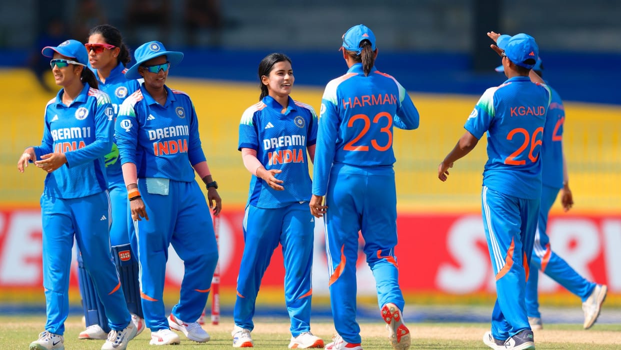India Women vs Sri Lanka Women, Final Tri-Nation Series Live Cricket Score, Commentary