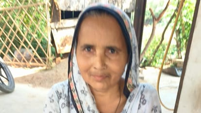 There is a happy atmosphere in Colonel Sofias maternal home aunt said daughter is handling the border