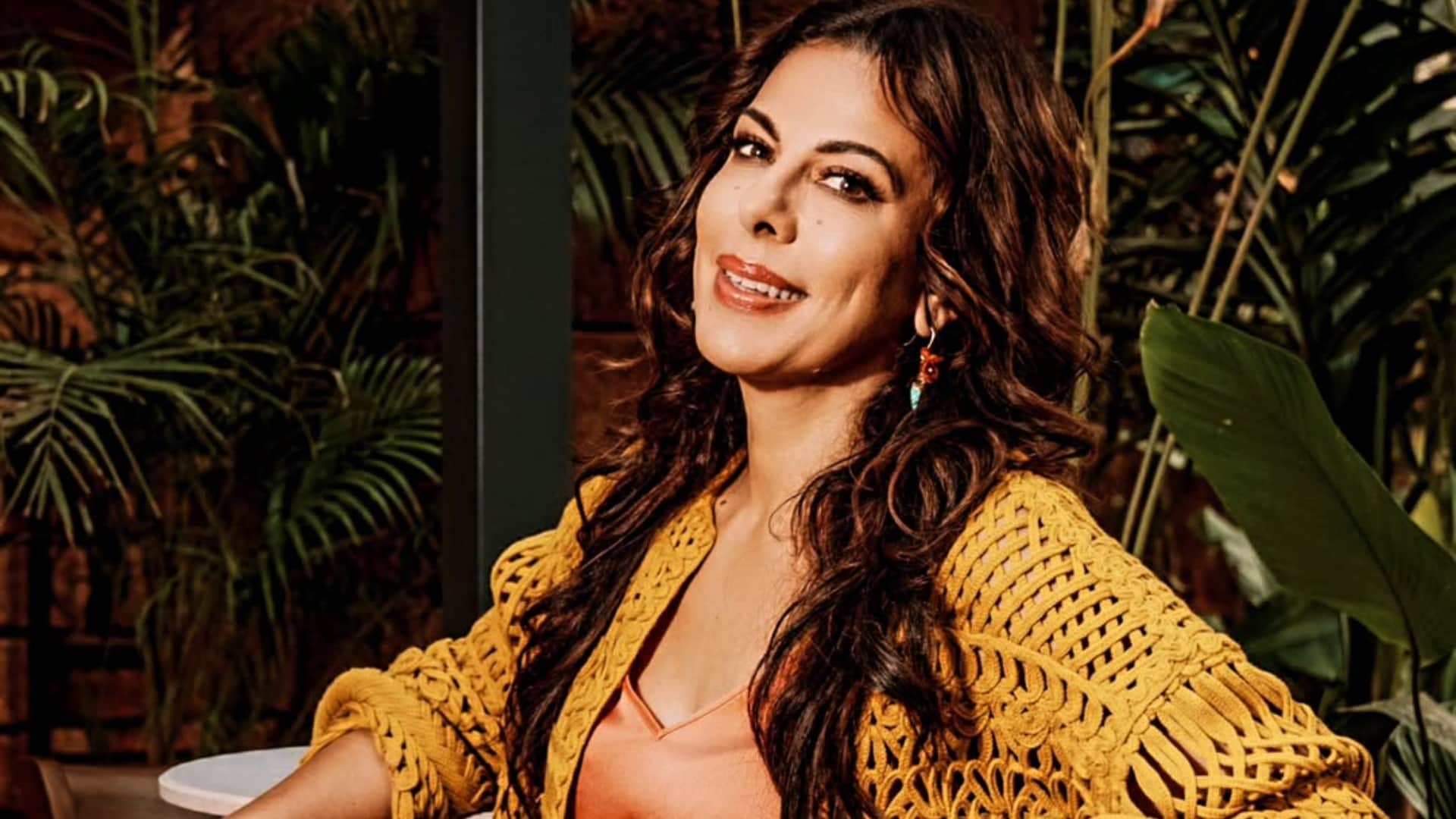 Pooja Bedi happy birthday she is an Indian actress talk show host newspaper columnist daughter of actor Kabir