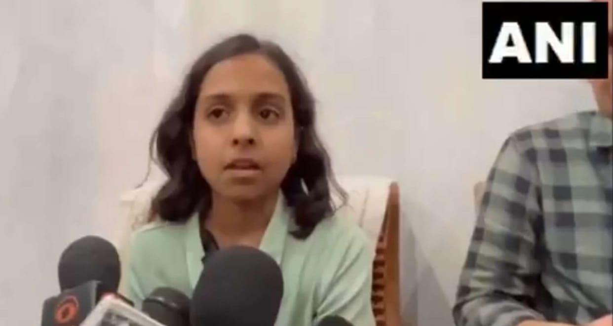 Daughter of Martyr Sergeant Surendra Moga from Jhunjhunu Vows to Take Revenge on Pakistan Rajasthan News