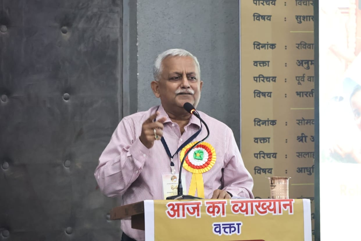 Indore: Chief Minister Yogi's advisor Awasthi said- Now no file in UP works on paper