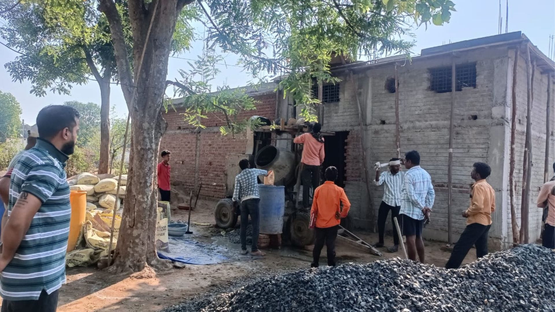 अवैध निर्माण पर कार्रवाई