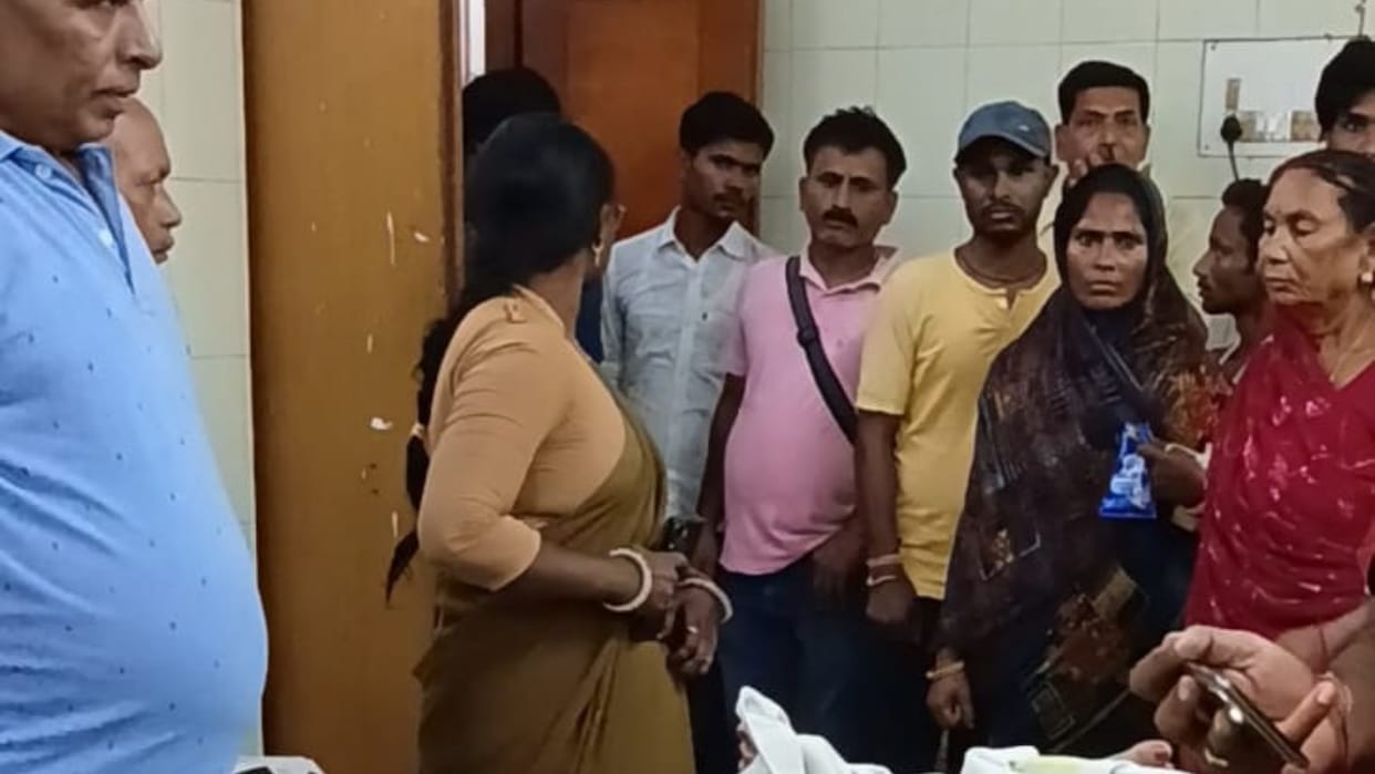 Bihar News : unconscious girl died love affair suicide case samastipur bihar police