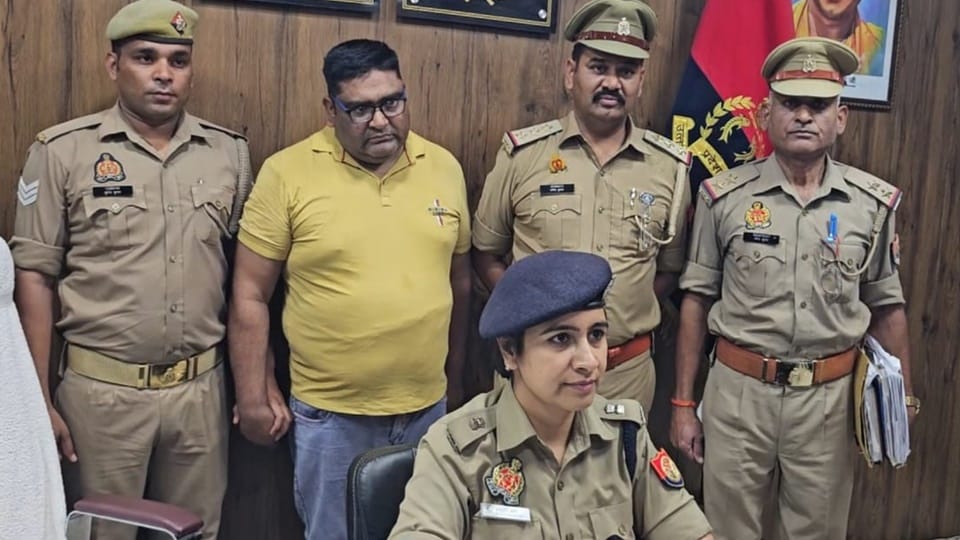 JE cheated for 30 lakh by making fake appointment letter, Sambhal police caught him