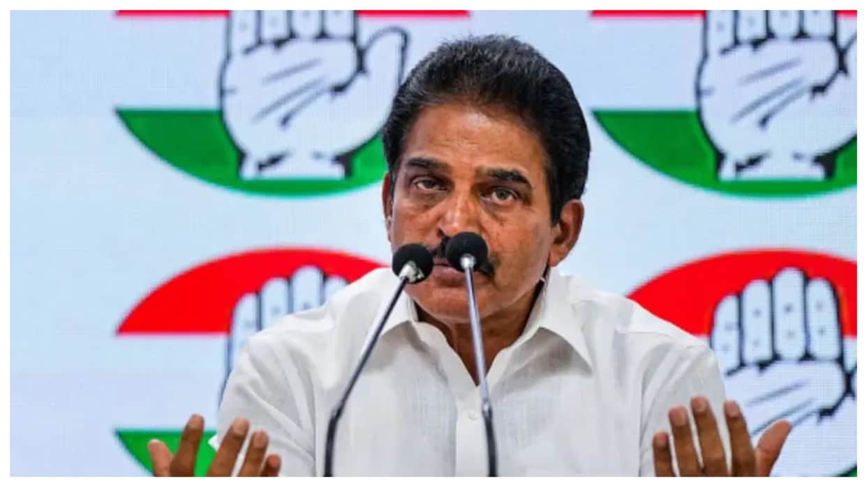 Congress Leader KC Venugopal poses 10 questions to Kerala CM Pinarayi Vijayan alleges deal with BJP