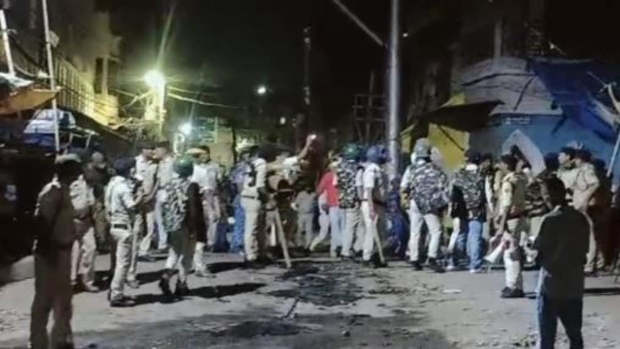 Bihar News: There was a fight between 2 parties, one died during treatment, condition of the other is critical