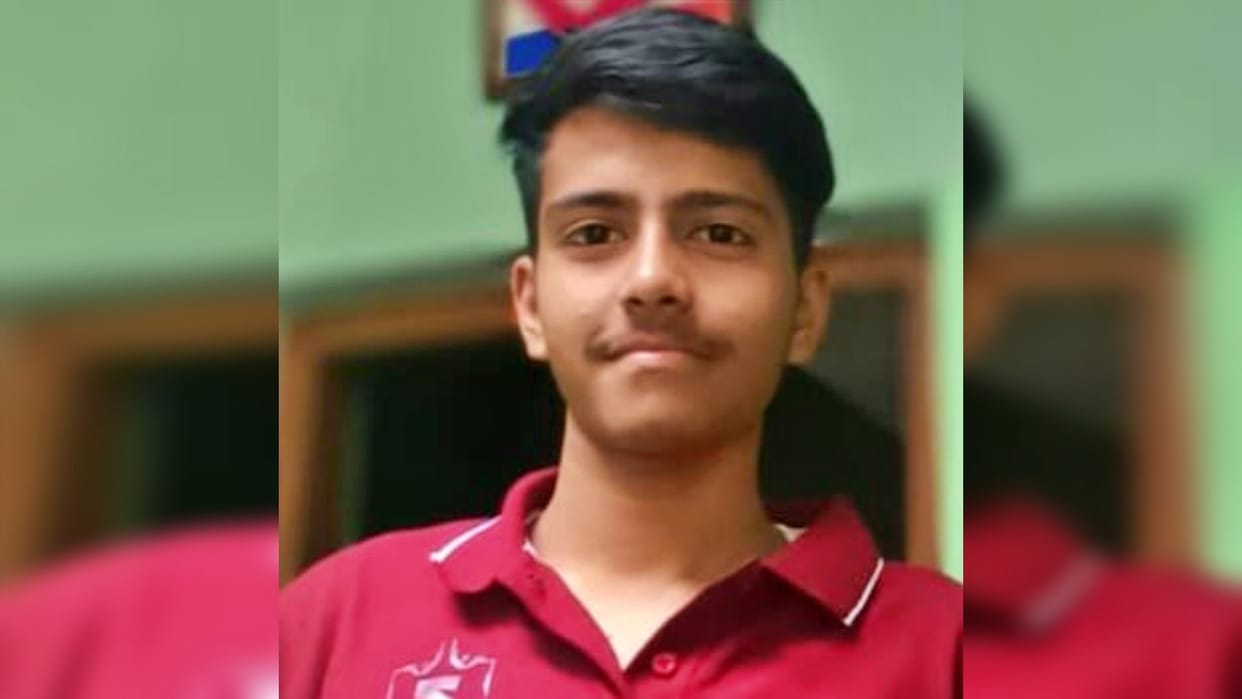 Siwan News: Only son died due to drowning, family went to take bath in Ganga after grandmother's last rites
