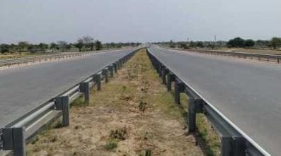 NH-19 Turns into Death Corridor in Agra Permanent Diversion of Heavy Vehicles Demanded