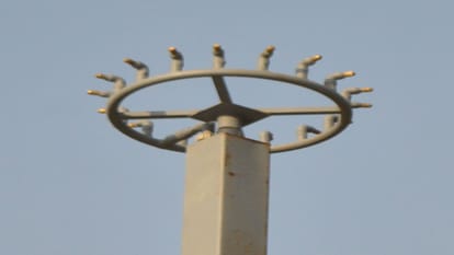 वाटर स्प्रिंकलर हुआ बंद