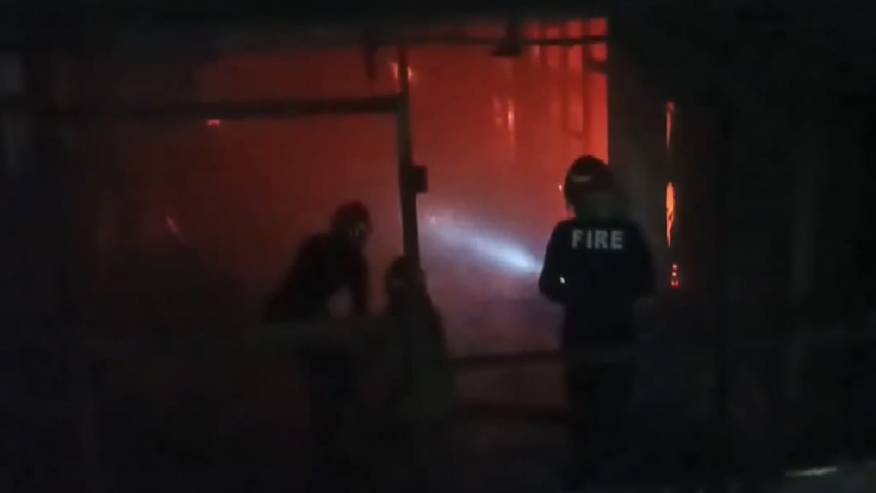 Fire broke out at BM Gupta Hospital in Delhi Uttam Nagar